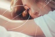 艾薇2025年专辑《当大人》[FLAC/MP3-320K]网盘下载