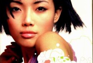 容祖儿2001年专辑《隆重登场》[无损flac]网盘下载