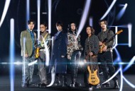 麋先生、五月天 阿信《偶像》[FLAC/MP3-320K]网盘下载