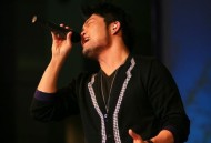 李玖哲《2：10》[无损flac]网盘下载