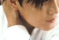 张信哲2001年专辑《我好想》[无损flac]网盘下载