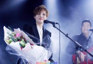 魏佳艺《生活不曾饶过谁》[无损flac]网盘下载