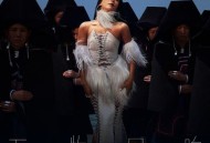 吉克隽逸《万物回响》[FLAC/MP3-320K]网盘下载