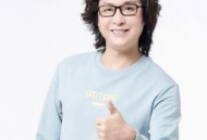 谢军2008年专辑《隔壁的女孩》[无损flac|320K高品质MP3]网盘下载