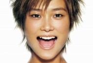 李宇春2006年专辑《皇后与梦想》[无损FLAC|320K高品质MP3]网盘下载